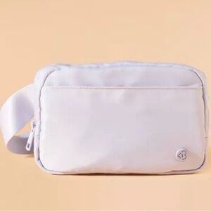 NWT Blogilates Ultimate Belt Bag Yoga Straps Lavender Purple Haze